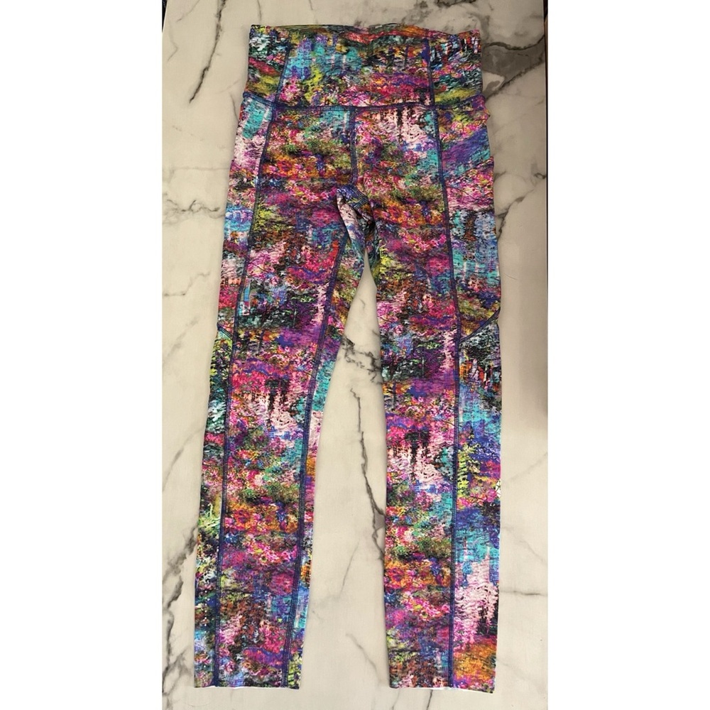 Lululemon Seawheeze Monet Electric Jungle Fast Free Crop 23” Size 4